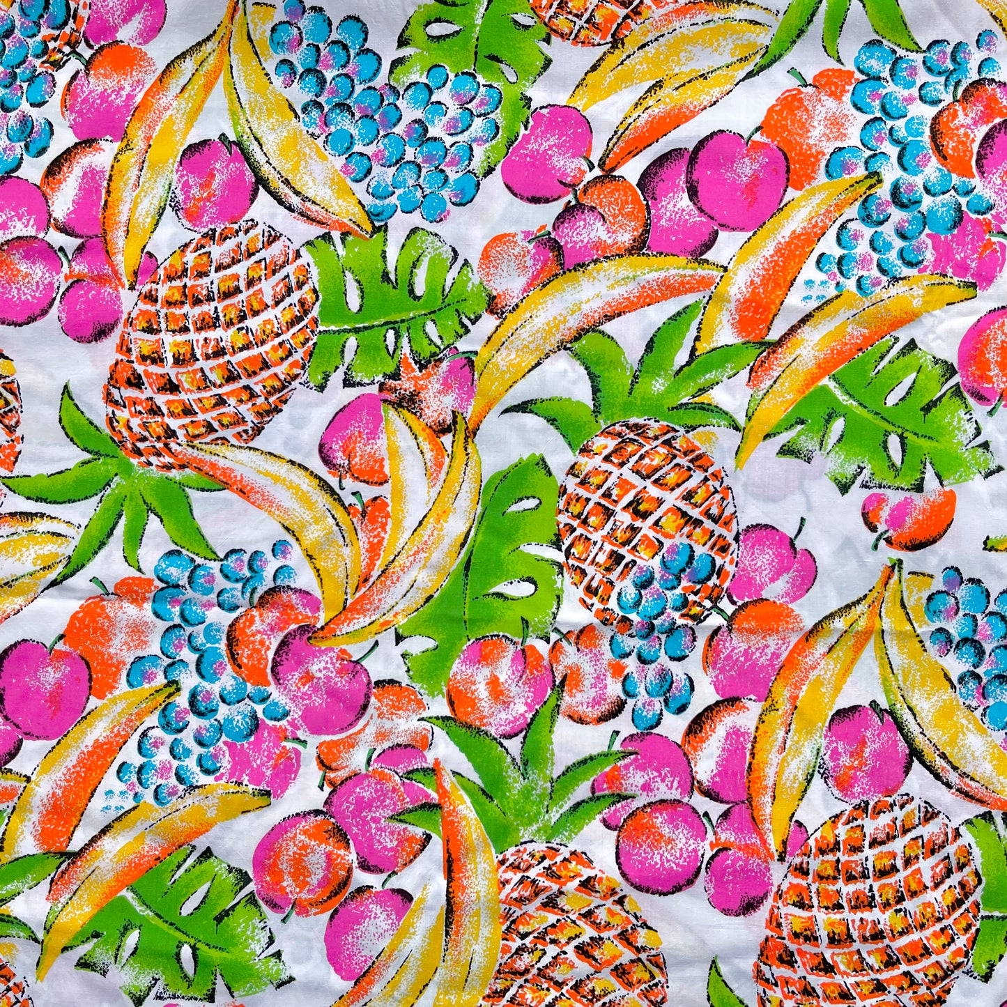 FABRIC // FRUITY // Poly-Cotton Poplin // 1.5m x 1.15m